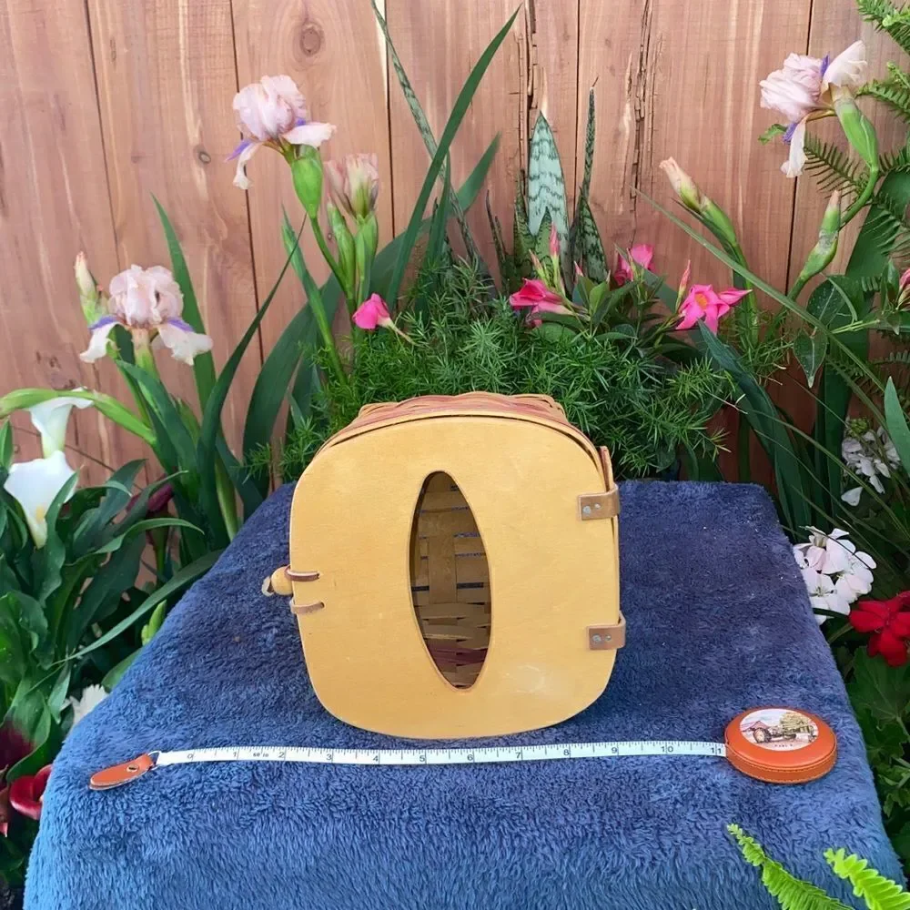 Square tissue holder container by Carnation Baskets